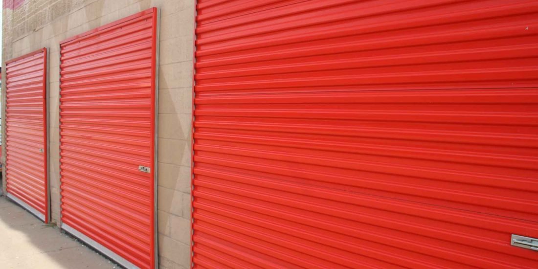 Why are self-storage companies in Spain popular?